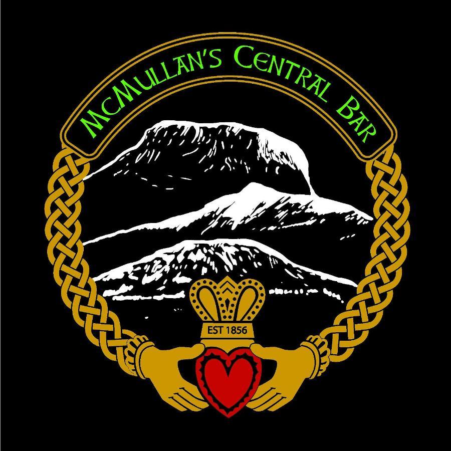 Central Bar Guesthouse Cushendall Eksteriør bilde